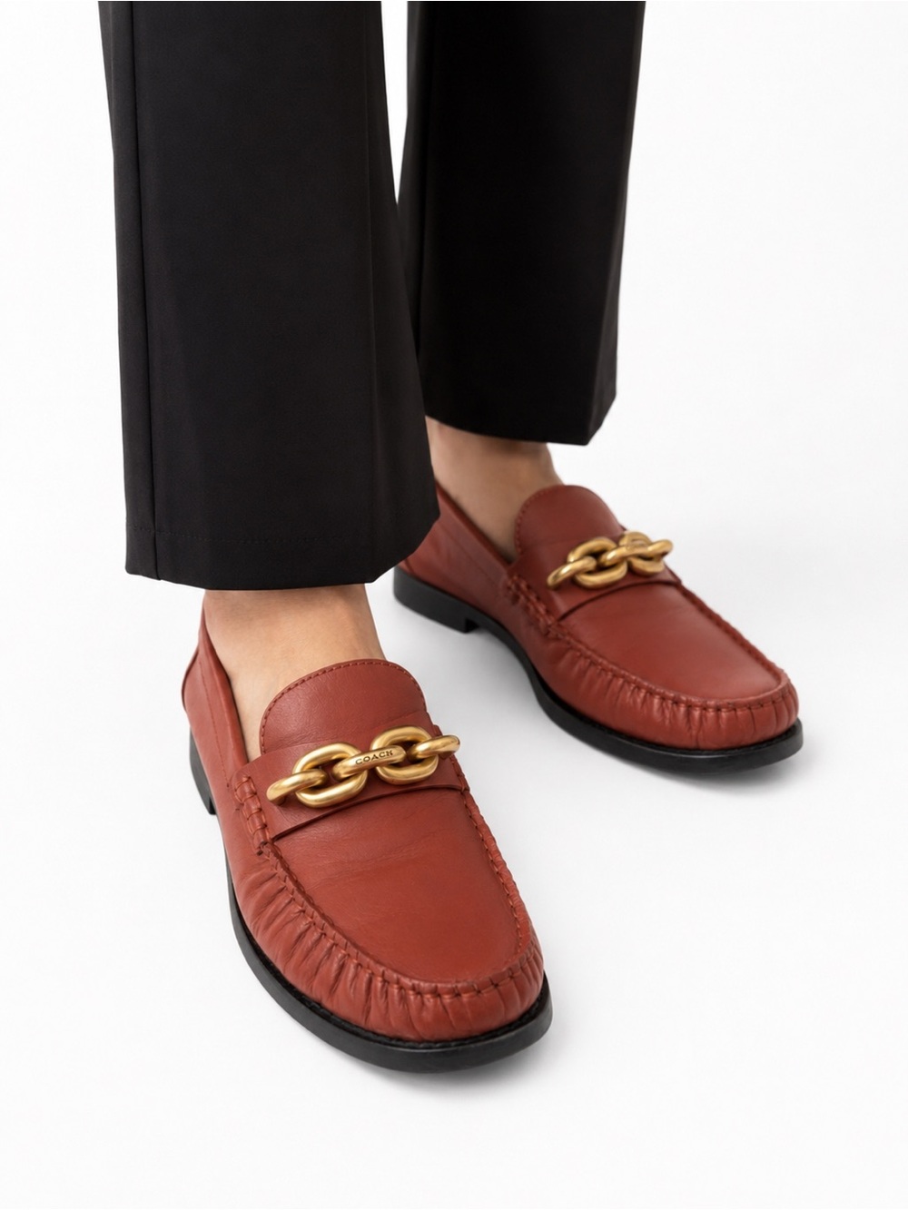 Coach Jess Loafers Women 8.5 Rust Leather Gold Chain Moc Toe Slip On Flats